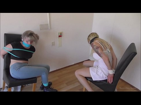 ❤️ Verslaafd / vastgebonden en de mond gesnoerd / jonkvrouw in nood Just porno at nl.pornsos-com.ru